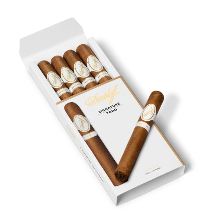 Davidoff Signature Toro 6 x 54 Cigars 4 Pack