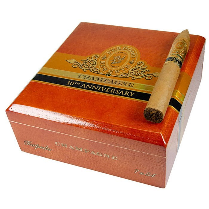 Perdomo Reserve 10th Anniversary Champagne Torpedo 7 x 54 Cigars Box of 25