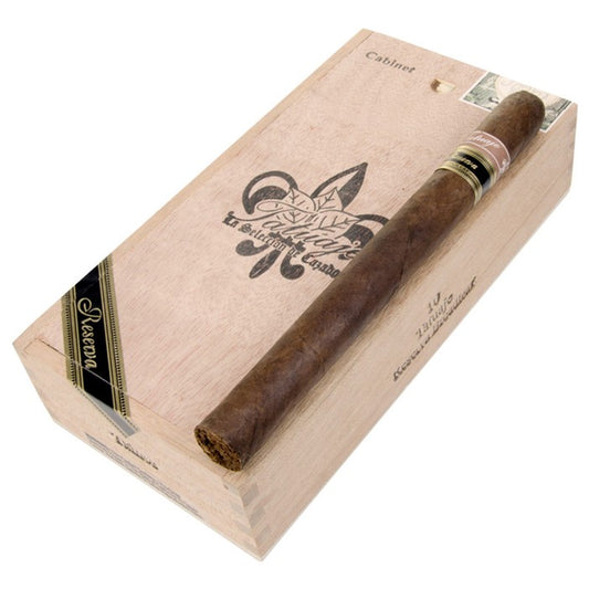 Tatuaje Broadleaf Tainos Reserva 7 5/8 x 49 Cigars Box of 10