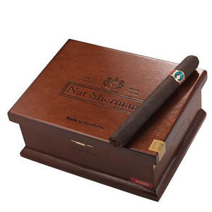 Nat Sherman Metropolitan Host Hampton Maduro Cigars