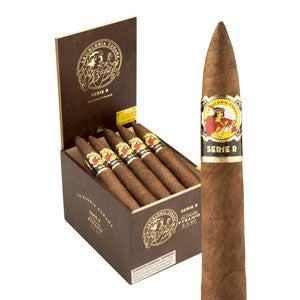 La Gloria Cubana Serie R Pyramid Natural Cigars