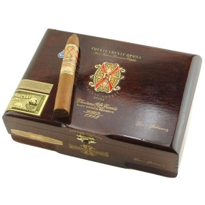 Opus X Destino al Siglo Super Belicoso Cigar