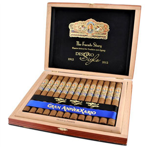 Opus X Don Arturo Destino al Siglo Familias Cigars